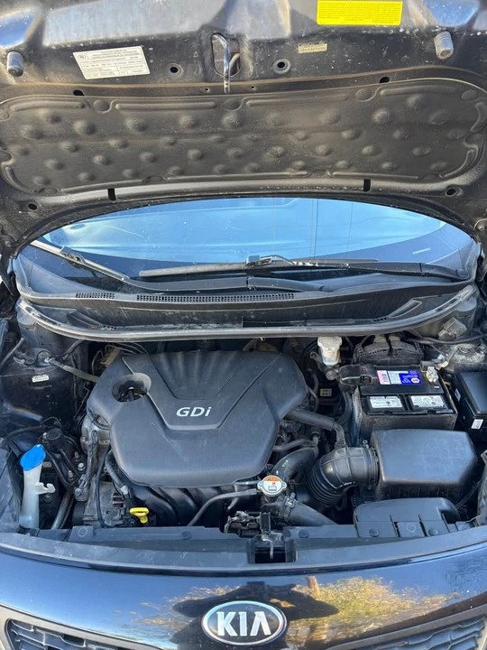 2013 Kia Rio - Image 2 of 10