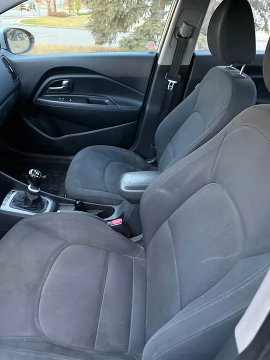 2013 Kia Rio - Image 10 of 16