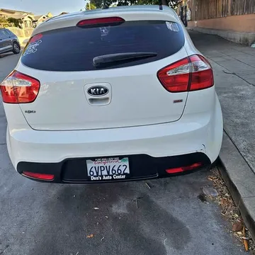 2013 Kia Rio EX Hatchback 4D
