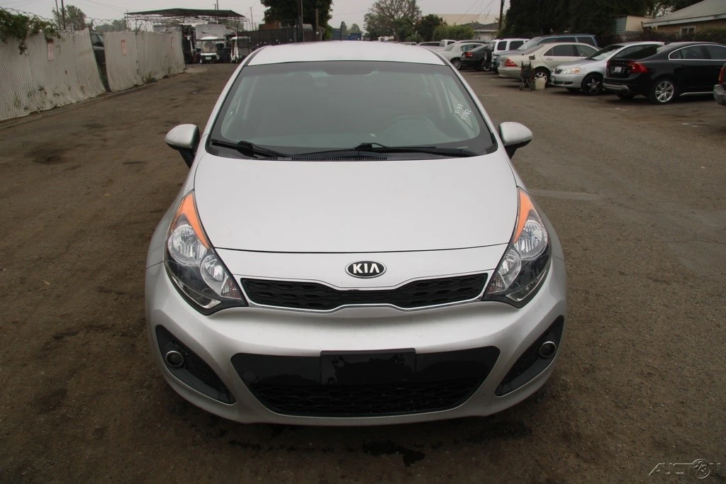 2013 Kia Rio - Image 11 of 21