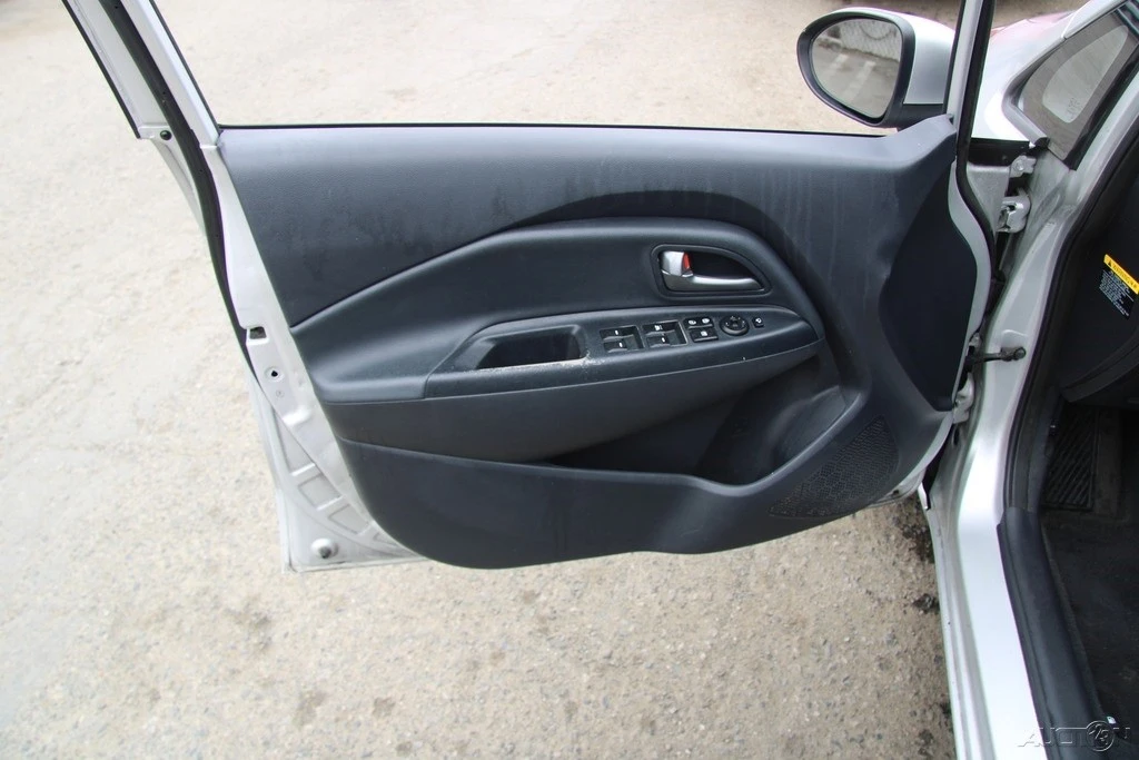 2013 Kia Rio - Image 13 of 21