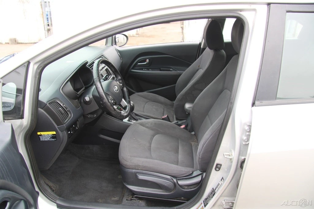 2013 Kia Rio - Image 14 of 21
