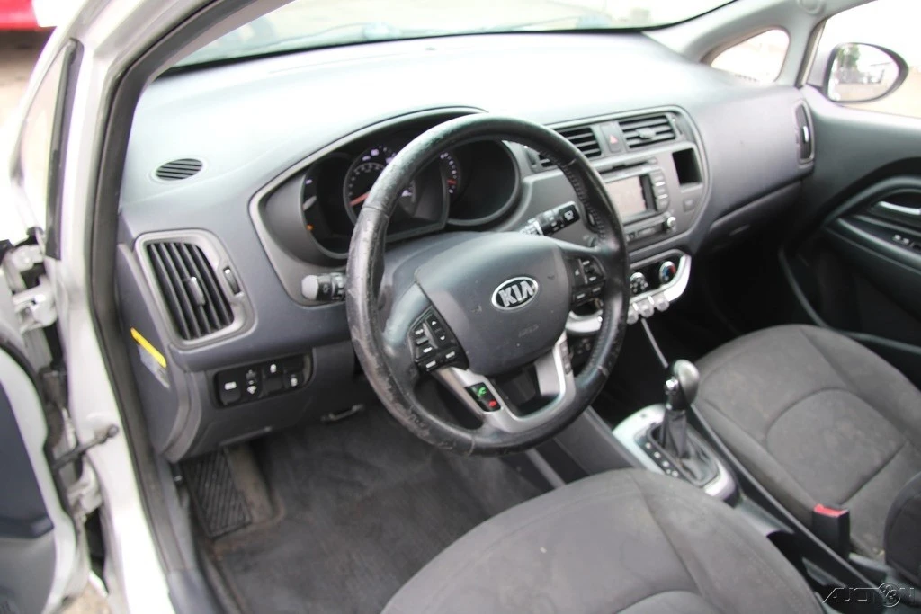 2013 Kia Rio - Image 15 of 21