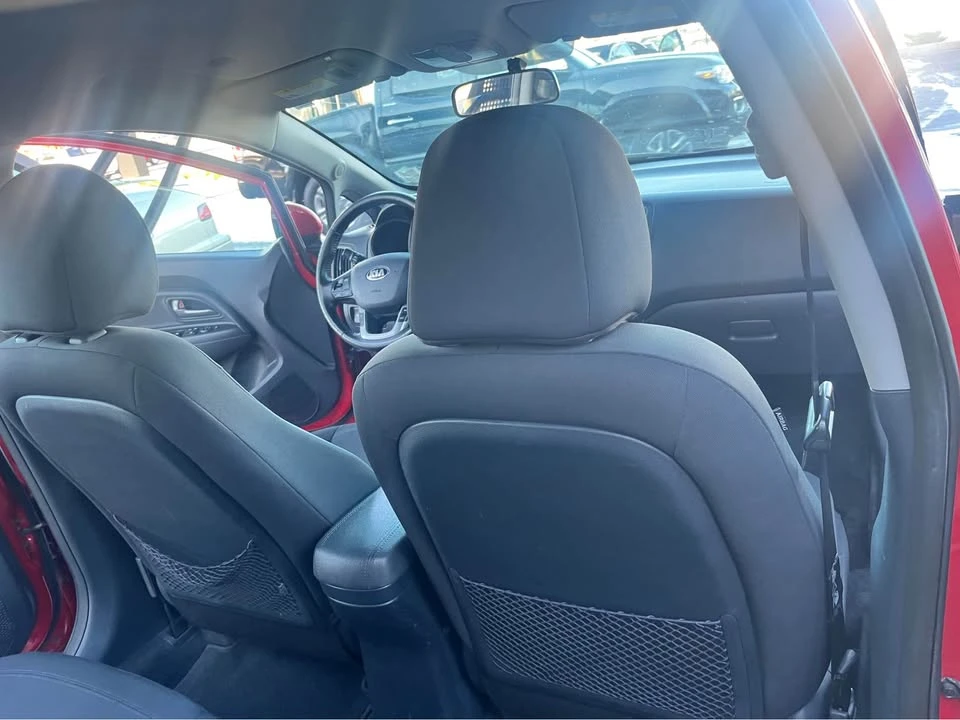 2013 Kia Rio - Image 5 of 7