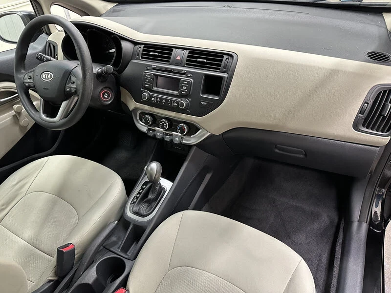 2013 Kia Rio - Image 19 of 21