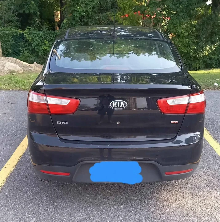 2013 Kia Rio - Image 2 of 6