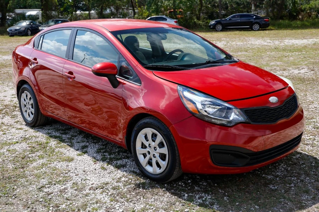 2013 Kia Rio - Image 15 of 21