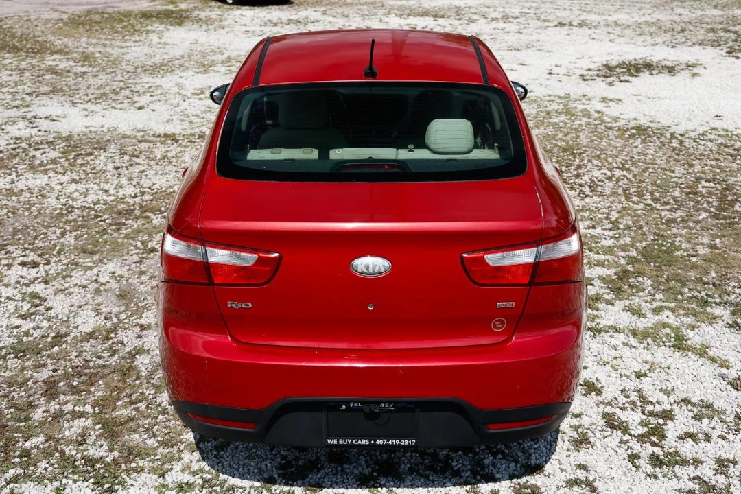 2013 Kia Rio - Image 7 of 21
