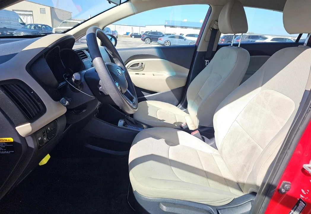 2013 Kia Rio - Image 9 of 12