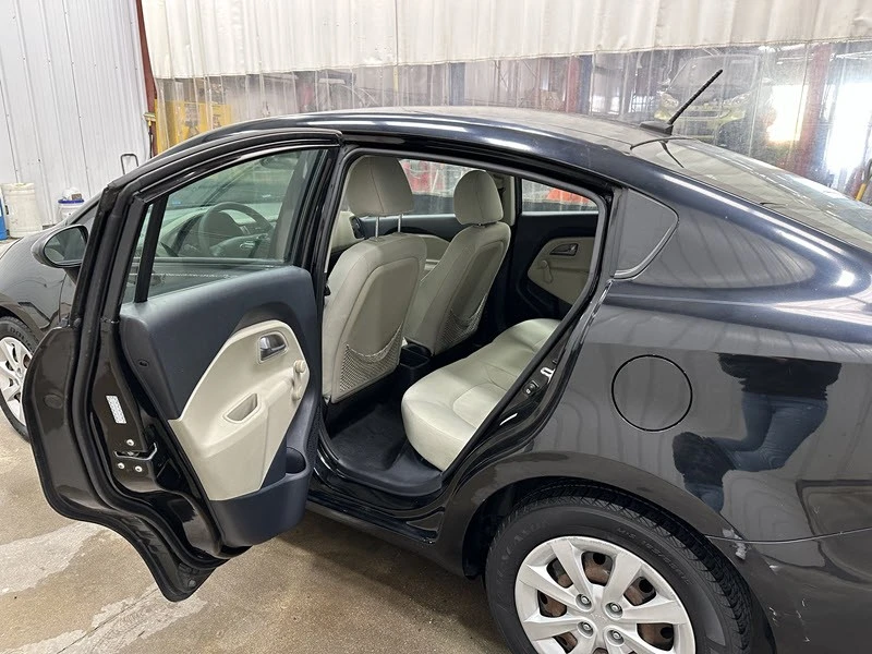 2013 Kia Rio - Image 11 of 21