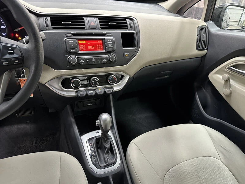 2013 Kia Rio - Image 9 of 21