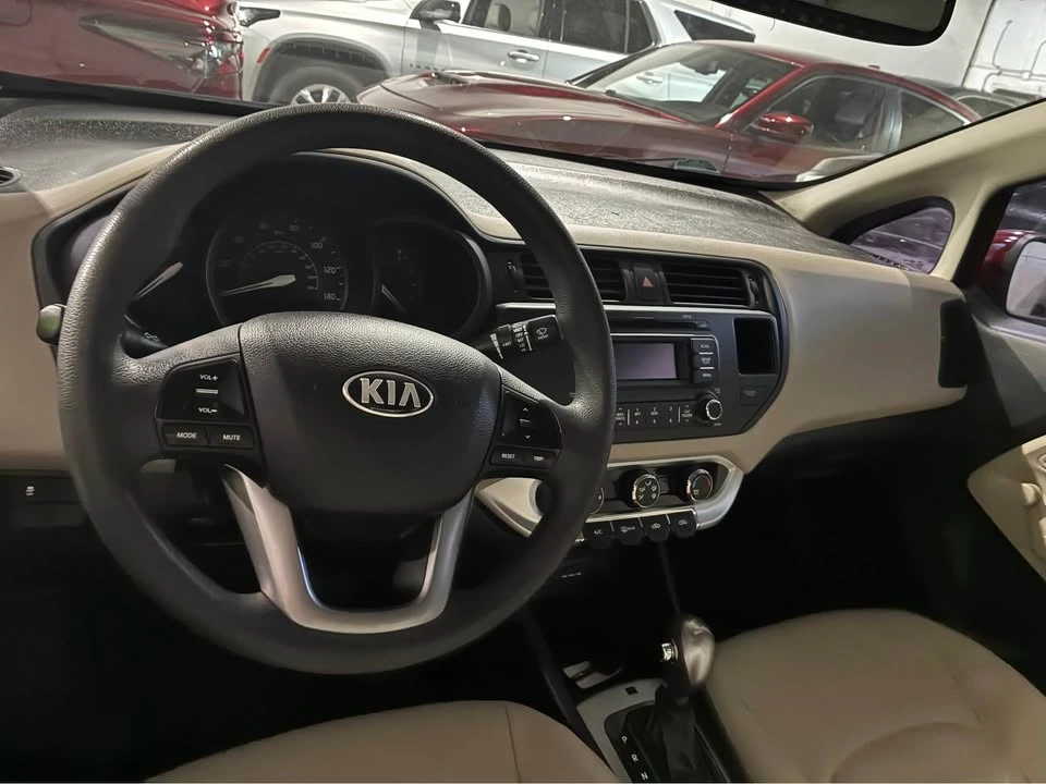 2013 Kia Rio - Image 4 of 6