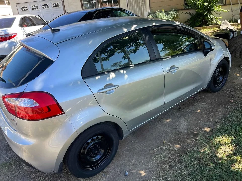 2013 Kia Rio - Image 3 of 10