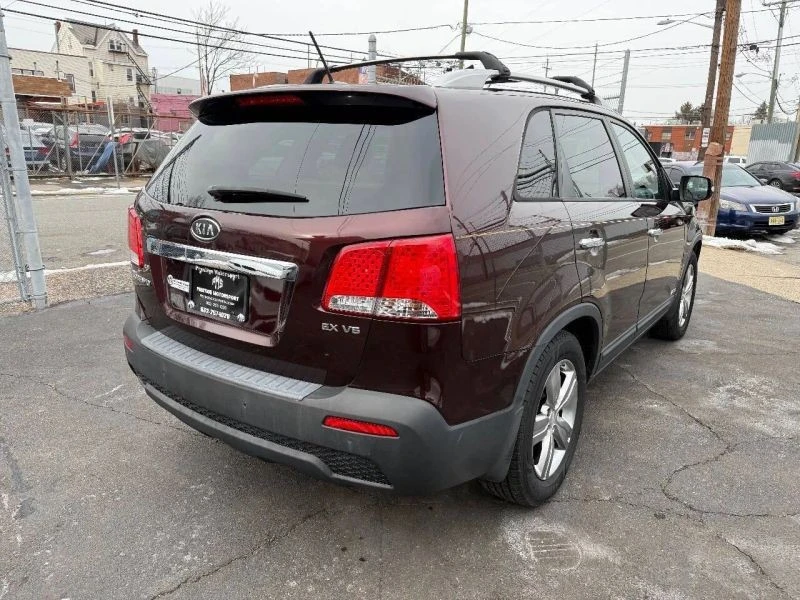 2013 Kia Sorento - Image 5 of 12