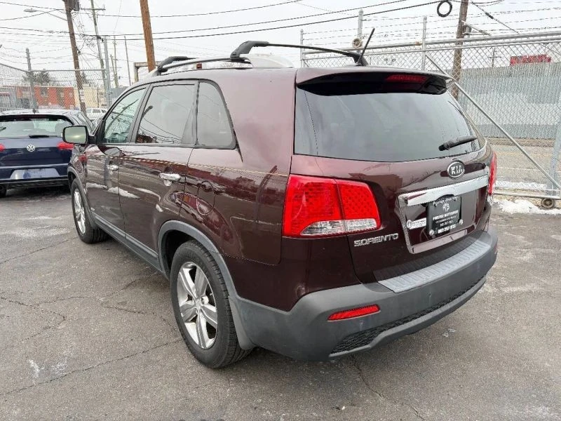 2013 Kia Sorento - Image 3 of 12