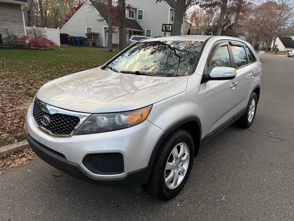 2013 Kia Sorento - Image 3 of 19