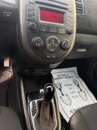 2013 Kia Soul - Image 11 of 16