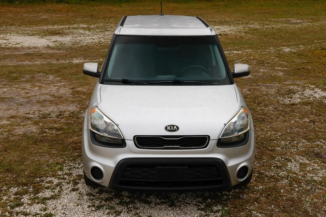 2013 Kia Soul - Image 19 of 21