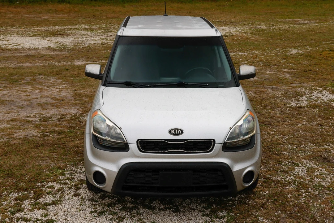 2013 Kia Soul - Image 19 of 21