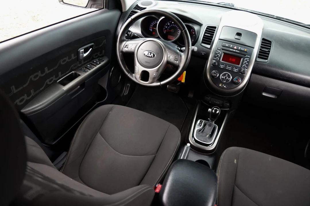 2013 Kia Soul - Image 20 of 21