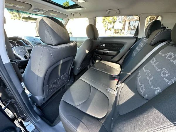 2013 Kia Soul - Image 8 of 9