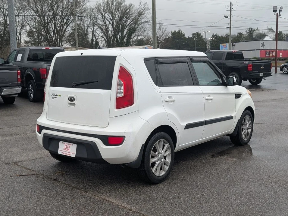 2013 Kia Soul - Image 3 of 21
