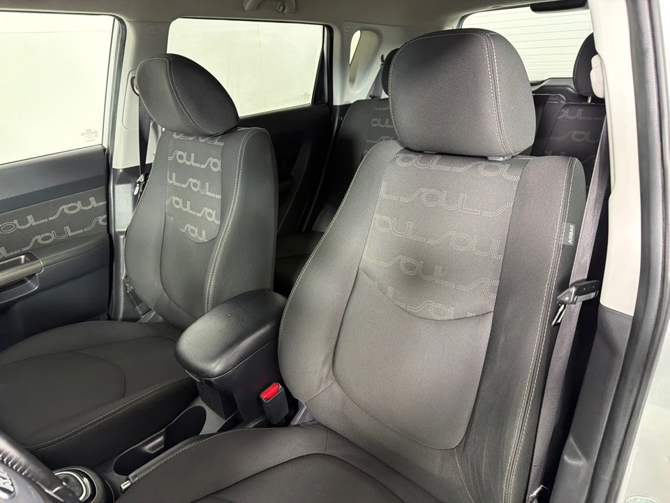 2013 Kia Soul - Image 11 of 12