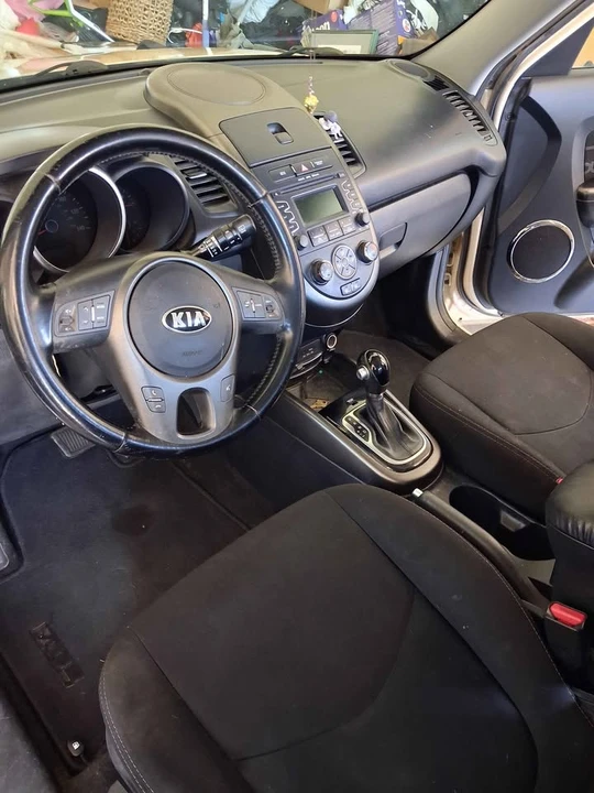 2013 Kia Soul - Image 5 of 8