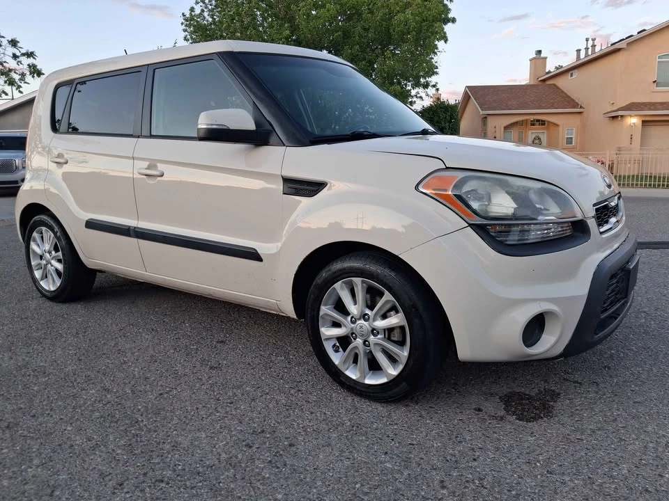 2013 Kia Soul - Image 3 of 8