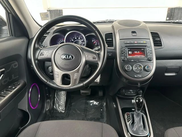 2013 Kia Soul - Image 19 of 21