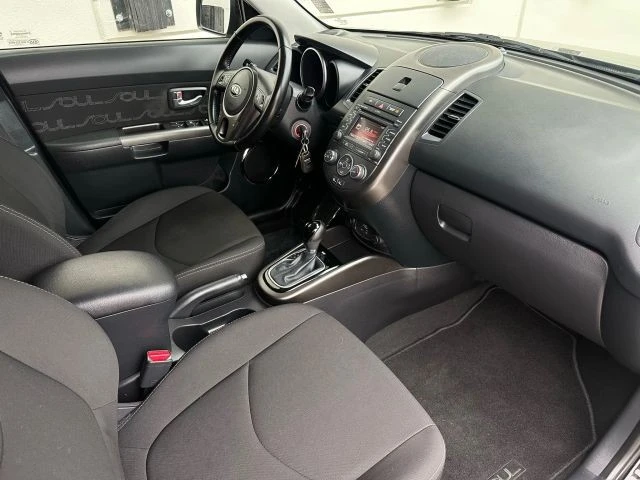 2013 Kia Soul - Image 15 of 21