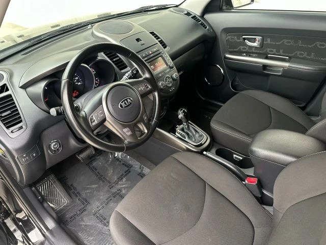2013 Kia Soul - Image 10 of 21