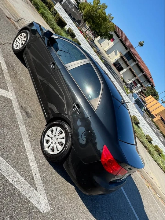 2013 Kia Forte - Image 2 of 9