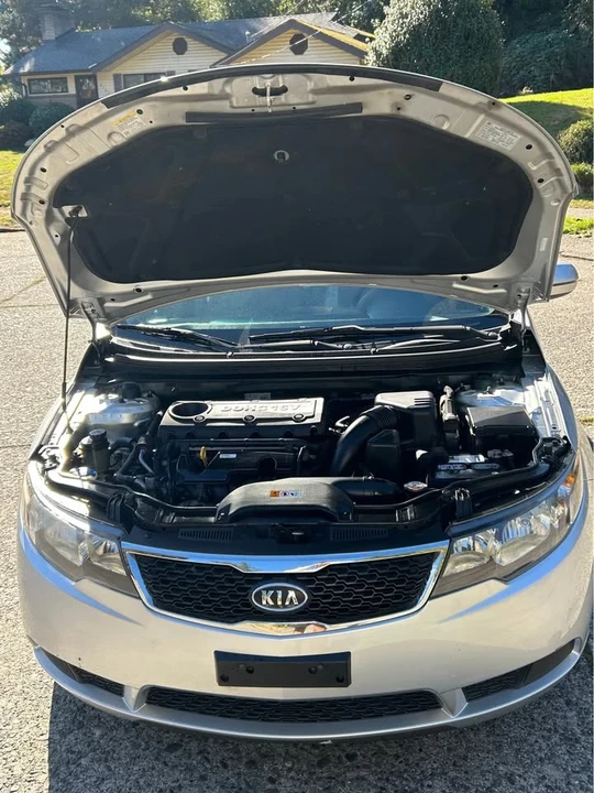 2013 Kia Forte - Image 8 of 20