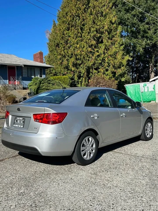 2013 Kia Forte - Image 5 of 20