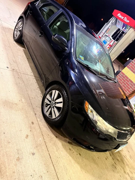 2013 Kia Forte - Image 4 of 12
