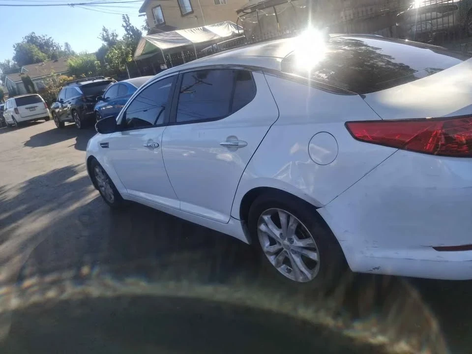 2013 Kia Forte - Image 7 of 9