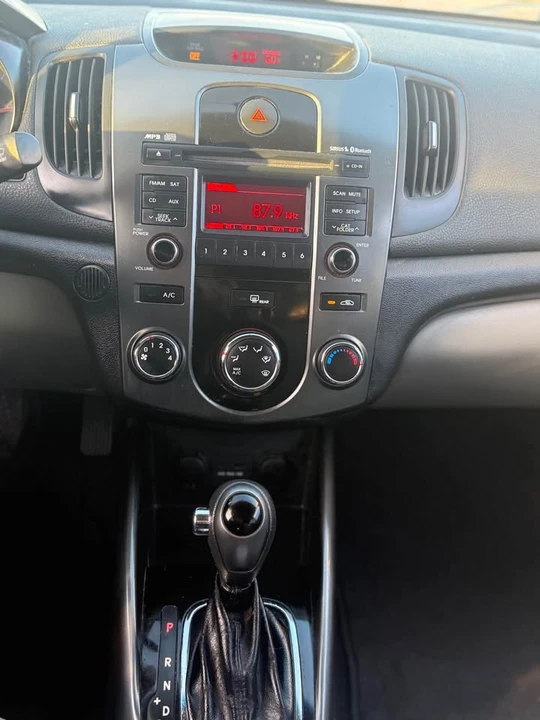 2013 Kia Forte - Image 14 of 14