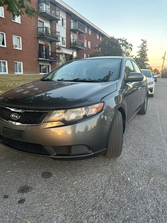 2013 Kia Forte - Image 5 of 9