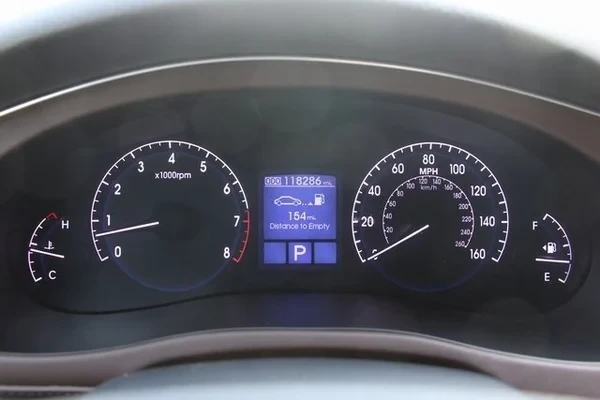 2013 Kia K900 - Image 15 of 18