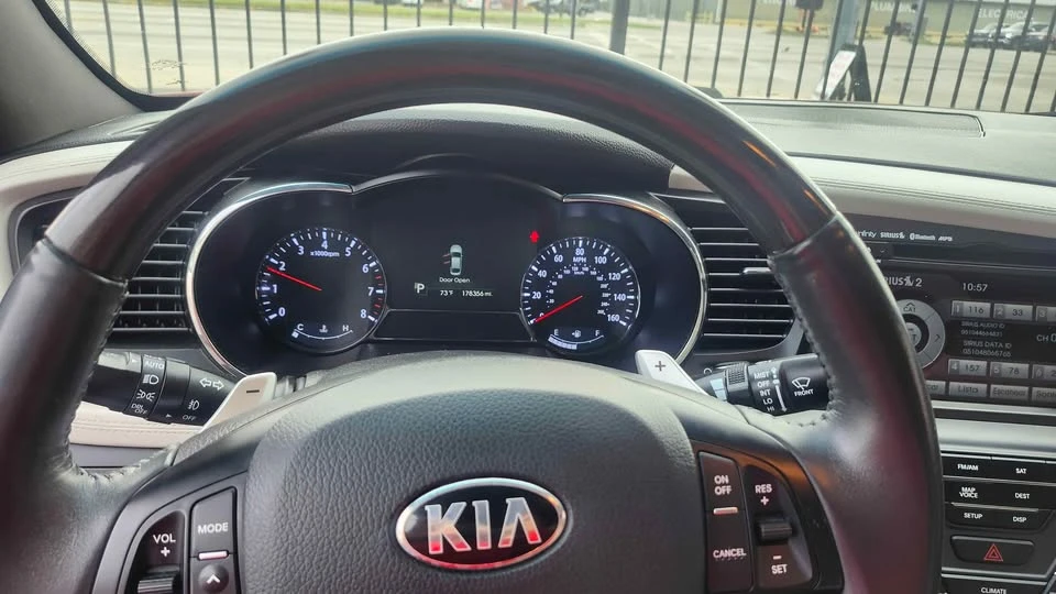 2013 Kia Optima/K5 - Image 6 of 12