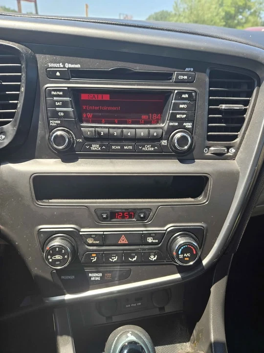 2013 Kia Optima/K5 - Image 15 of 20