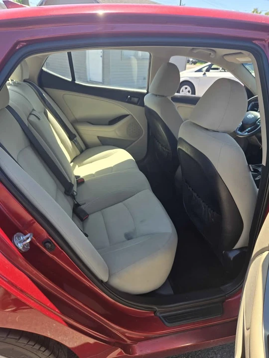 2013 Kia Optima/K5 - Image 9 of 20