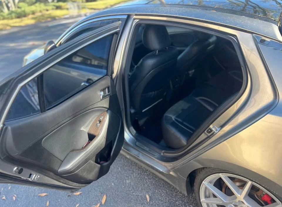 2013 Kia Optima/K5 - Image 15 of 17