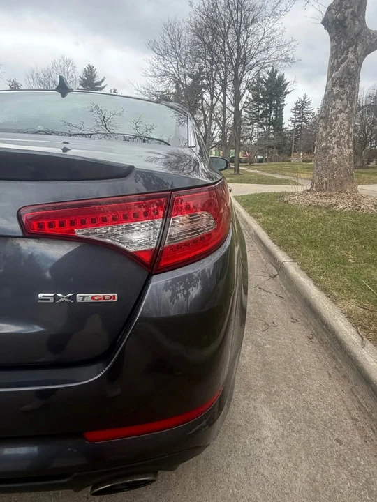 2013 Kia Optima/K5 - Image 9 of 13