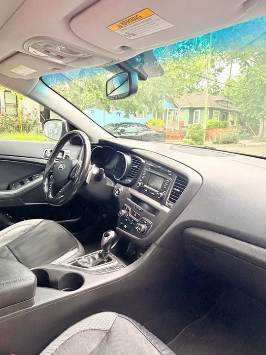 2013 Kia Optima/K5 - Image 11 of 17