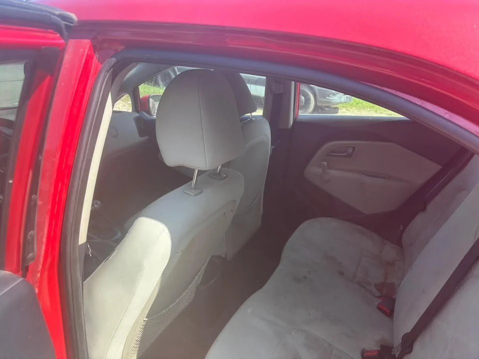 2013 Kia Rio - Image 11 of 13