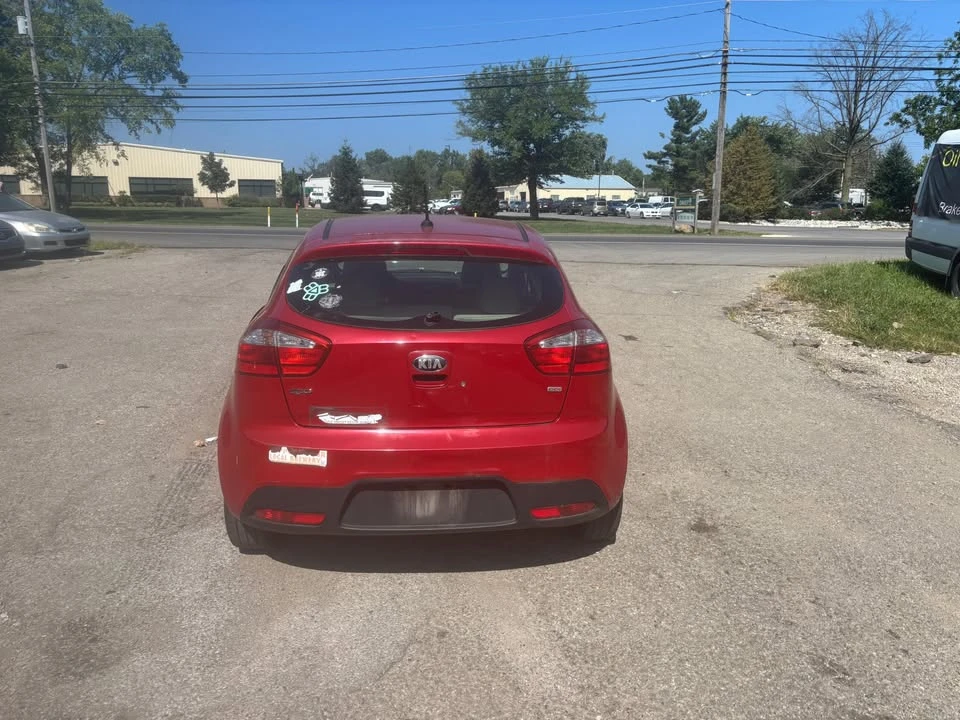 2013 Kia Rio - Image 5 of 13
