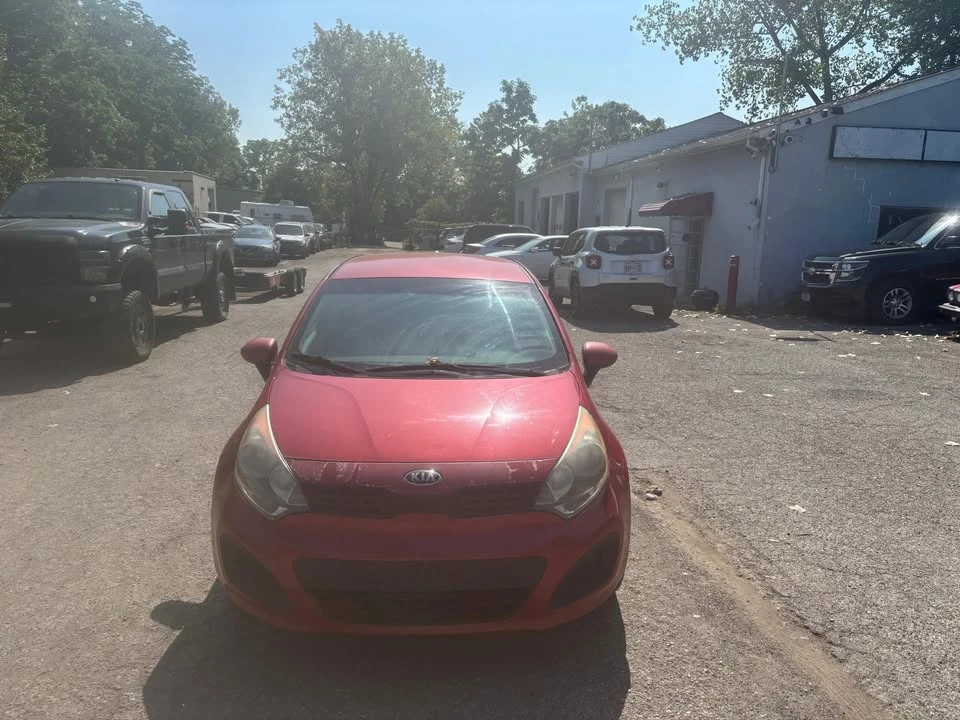 2013 Kia Rio - Image 3 of 13