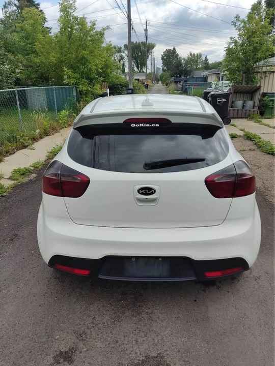 2013 Kia Rio - Image 5 of 15
